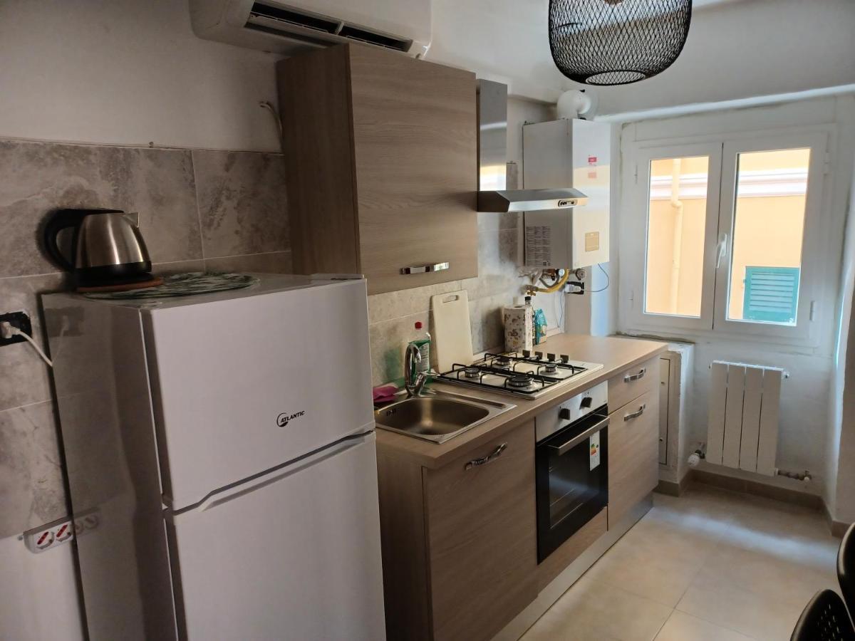 La Graziosa Del Carmine Apartment เจนัว ภายนอก รูปภาพ